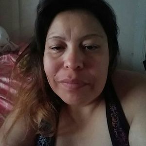 Meet your Posher, Sarina