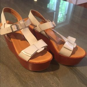 Kork-Ease Wedges