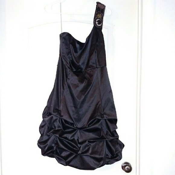 Maurices Black One Shoulder Bubble Hem Dress