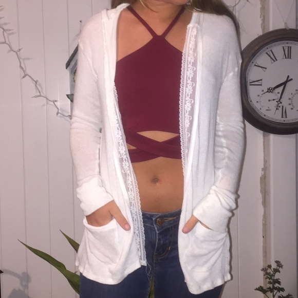 SWEATER