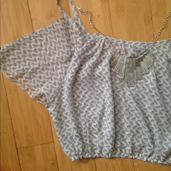 NEW Hollister Crop Top
