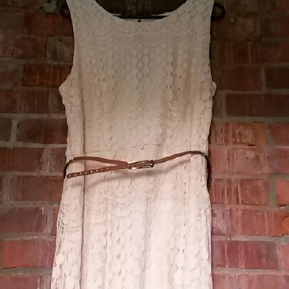 Xhilaration lace dress w/ belt