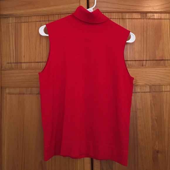 Sleeveless Turtleneck Sweater