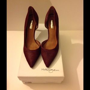 Halogen calf hair pointy toe pump