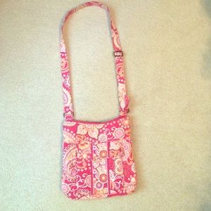 Vera Bradley // Crossbody Raspb Fizz