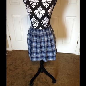 🌺HOLLISTER plaid skirt NWOT