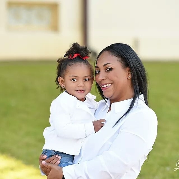 Meet your Posher, Ashley