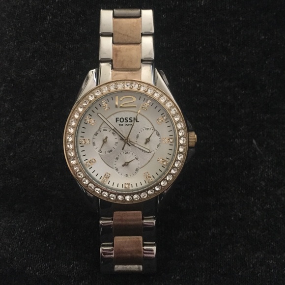 Fossil watch