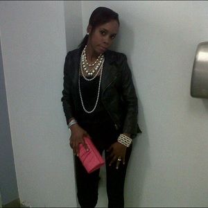 Meet your Posher, Beverley