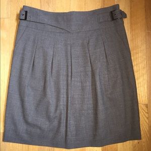 BCBG grey skirt sz 8
