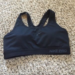 NIKE PRO DRI FIT top