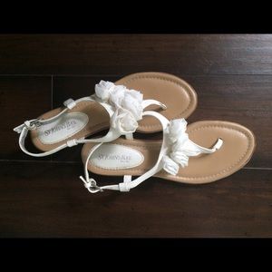 White Flower Sandals