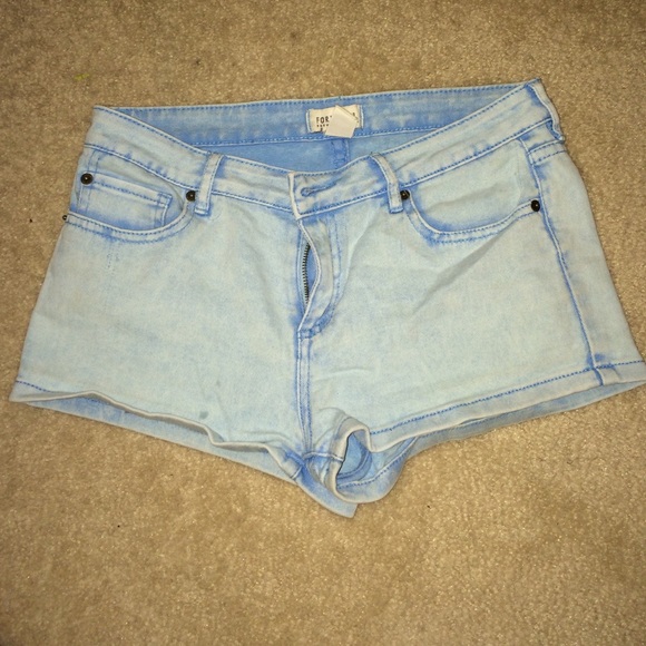 light wash forever 21 stretch shorts