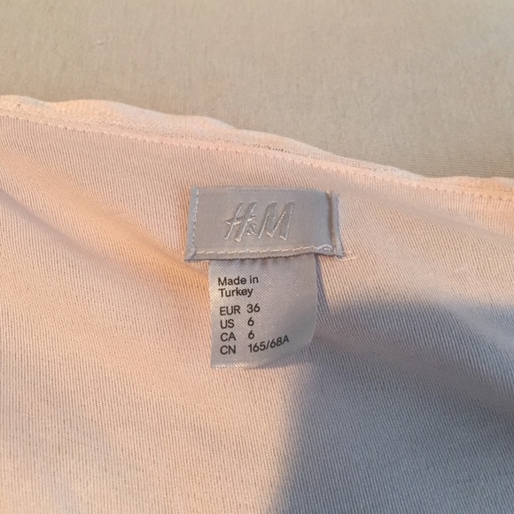 Body Con Dress! - Picture 2 of 3