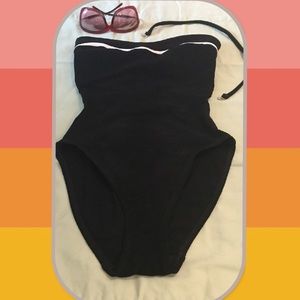 ANNE KLEIN FOR SERENA one-piece