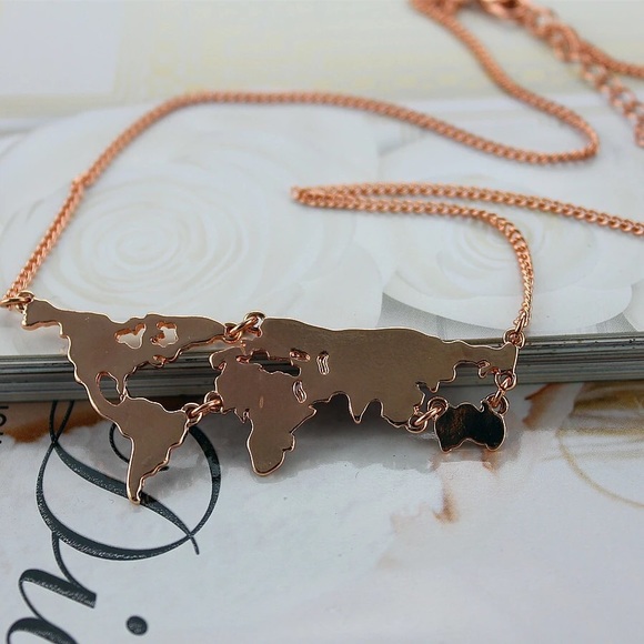 Brand new statement necklace - Picture 4 of 4