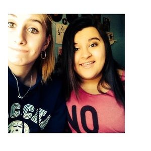 Meet your Posher, Alyssa