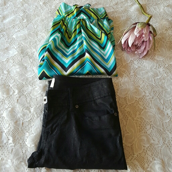 B-WEAR Byer California//High Neck Blouse - Picture 2 of 4