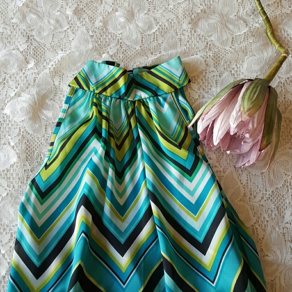 B-WEAR Byer California//High Neck Blouse - Picture 3 of 4