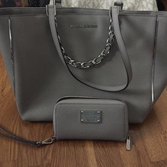 Limited Edition Micheal Kors Shoulder Bag