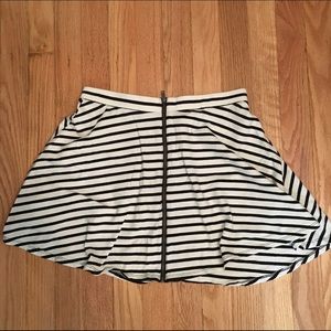 American Eagle High rise Skirt