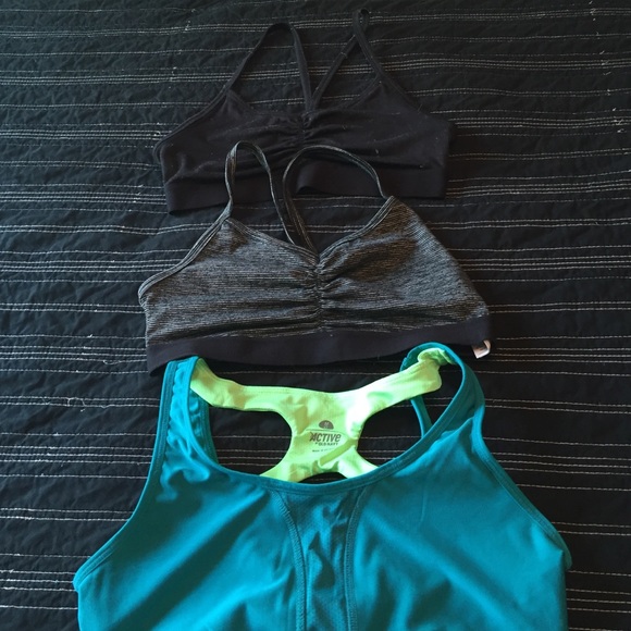 Old navy sport bras