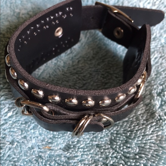 Bracelet - Picture 2 of 3