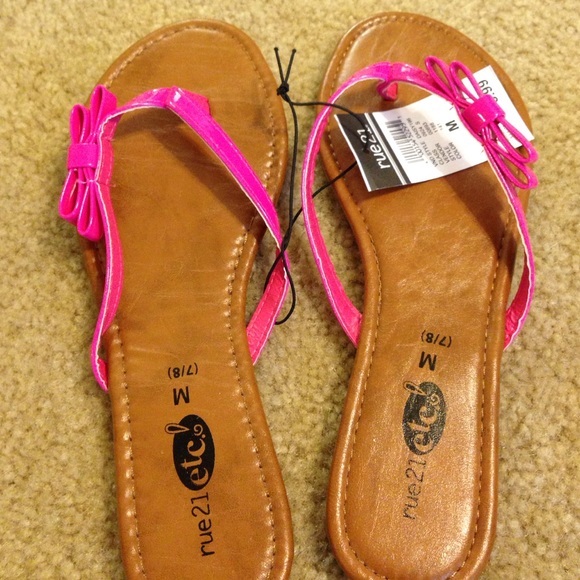 2 Pair Neon Flip Flops - Picture 2 of 4