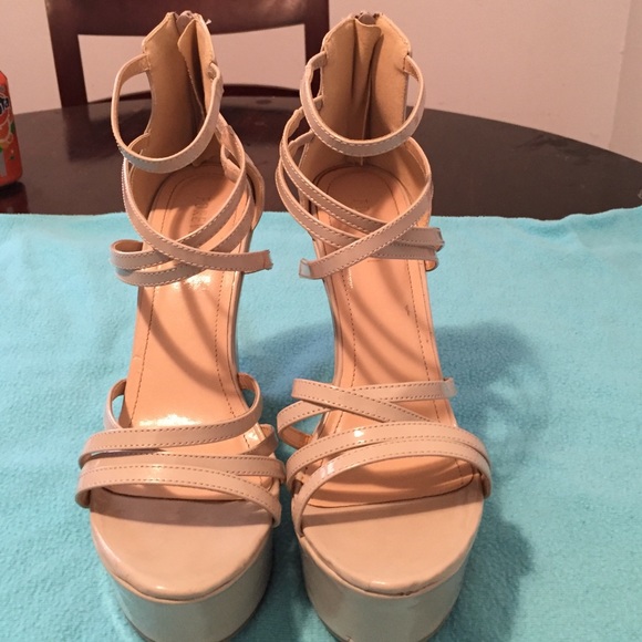 Wedge sandals