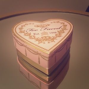 Too Faced Sweethearts Perfect Blush in Candy Glow