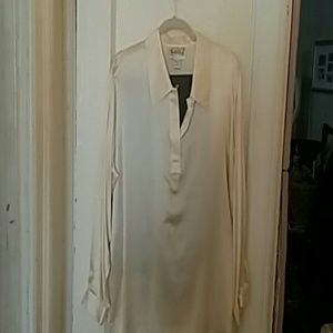 Diane von furstenberg 100% silk blouse