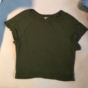 Green short sleeve comfy shirt