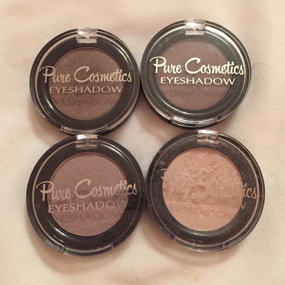 Makeup bundle - Picture 2 of 4