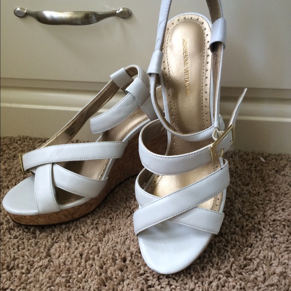 Adrienne Vittadini white wedges