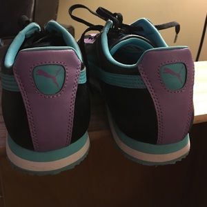 Puma Roma ladies size 7 black w/ purple and blue