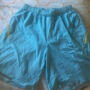 Lululemon authletica shorts