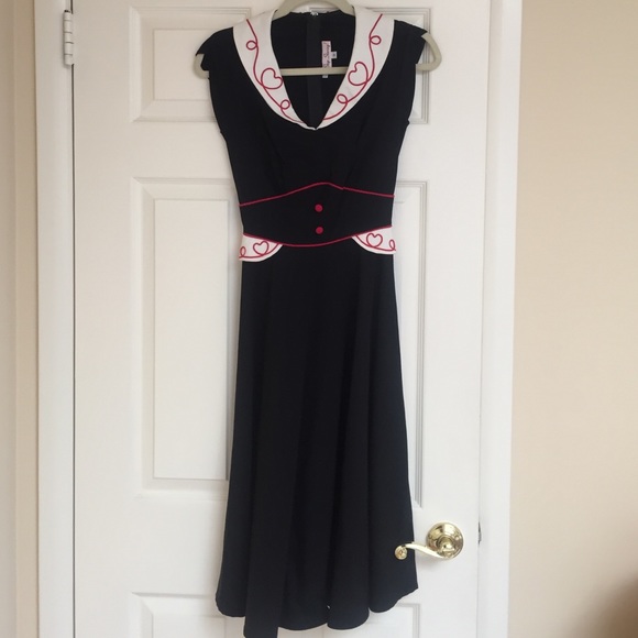 Adorable Vintage style black dress.