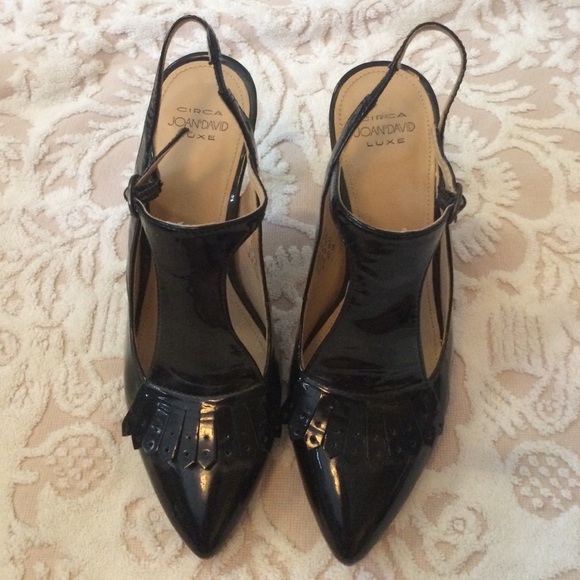 Joan & David Patent T Strap Pumps Size 5 - Picture 3 of 3