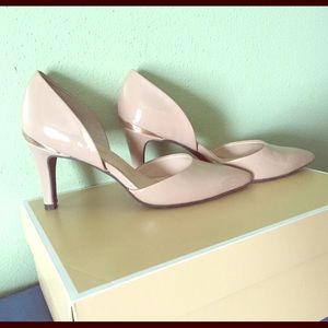 Adrienne Vittadini Nude Pumps