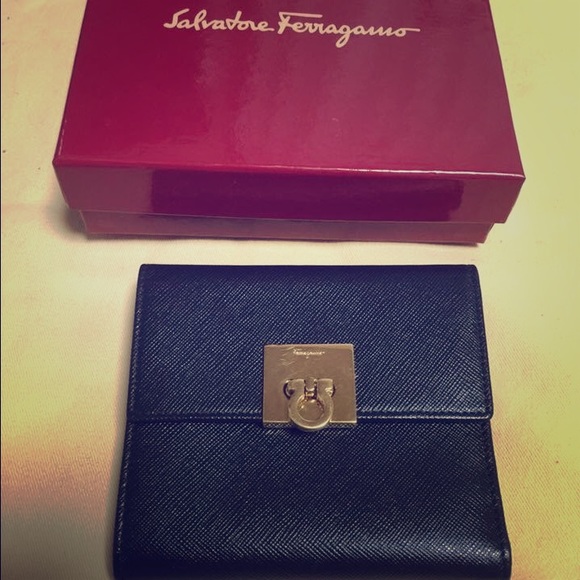 Authetic Salvatore Ferragamo wallet