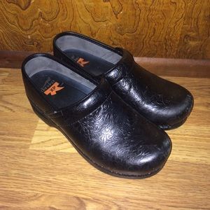 Dansko XP size 37