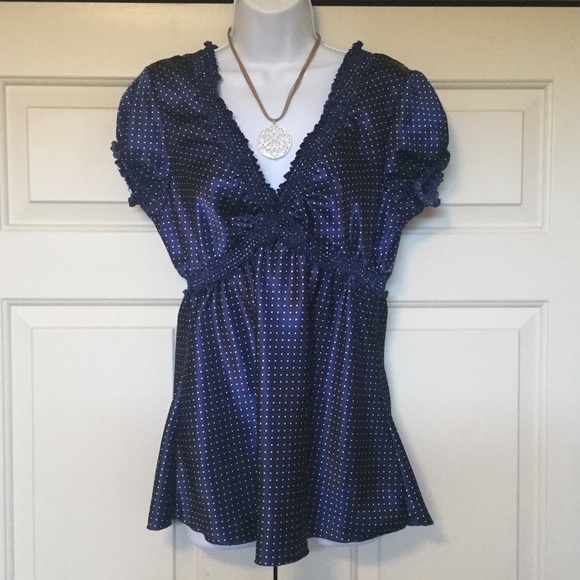 🎀Blue & White Polka Dot Top🎀