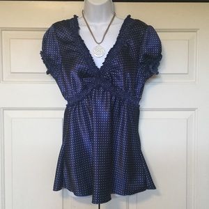 🎀Blue & White Polka Dot Top🎀