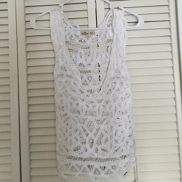 Gorgeous lace top