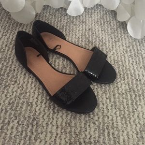 Black flats