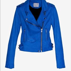 Brand new never worn. No tags :(