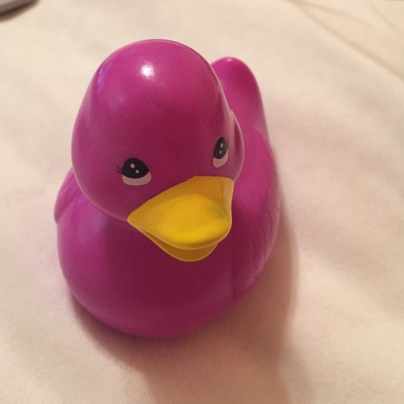 Light up purple rubber duck - Picture 2 of 2