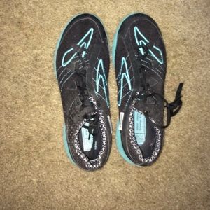 Brooks green silence running shoes!