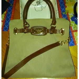 Beautiful large Michael Kors Hand&Shoulder bag