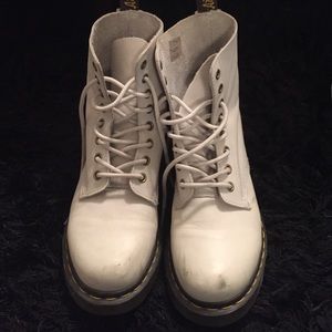 Dr. Marten Boots